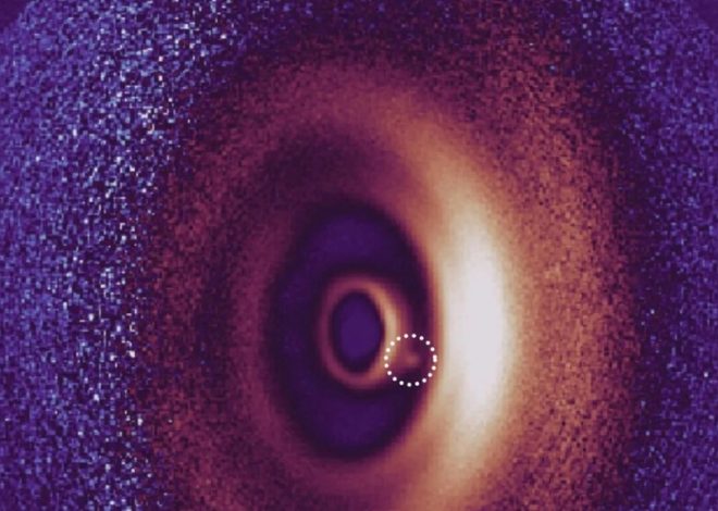 Hemos visto nacer un planeta cinco veces más grande que Júpiter: la alucinante imagen del VLT que ya es historia de la astronomía